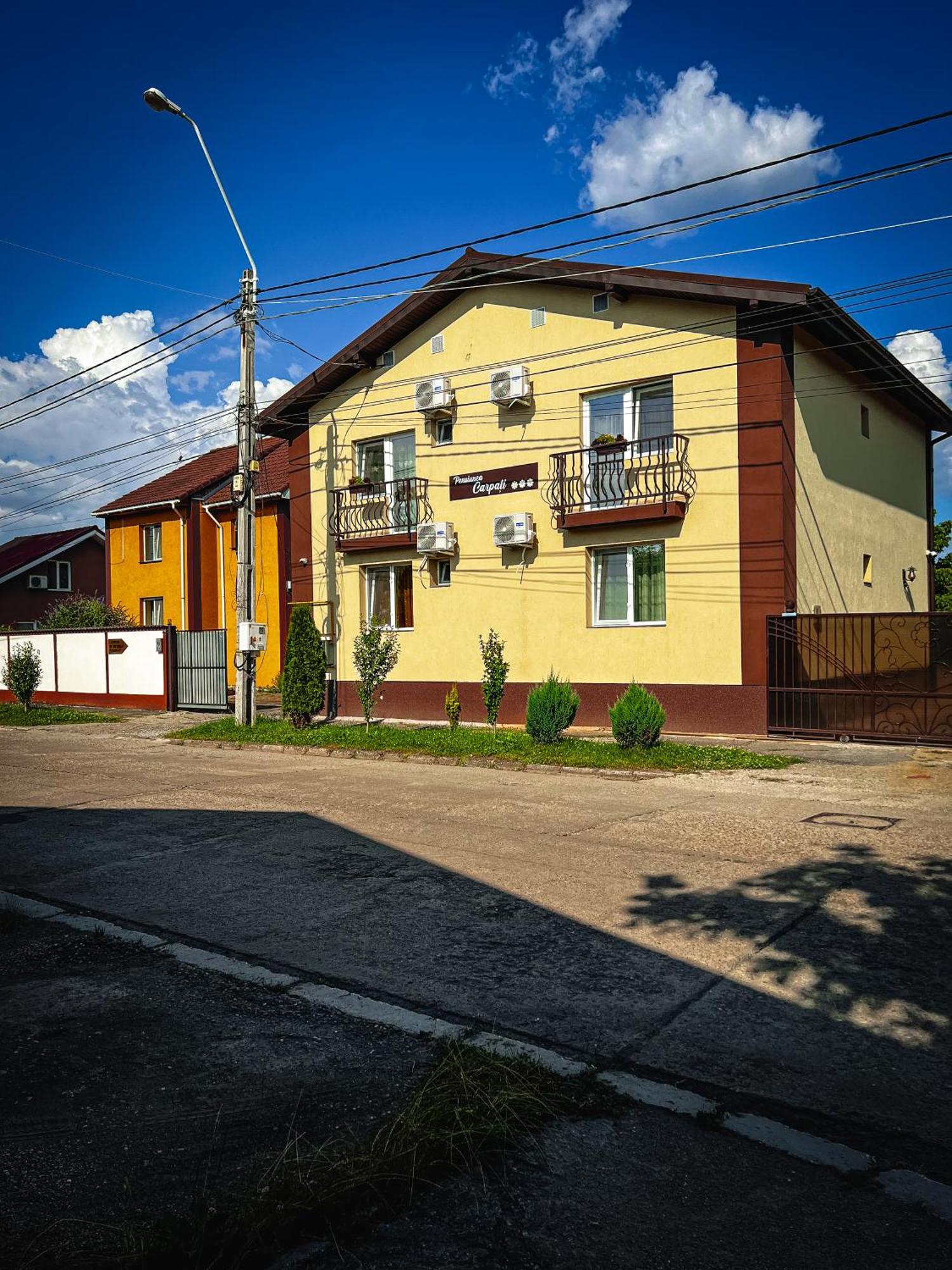 Pensiune Carpati Vajdahunyad Kültér fotó